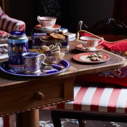 Royal Collection Shop Longest Reigning Monarch Pillbox* Longest Reigning Monarch